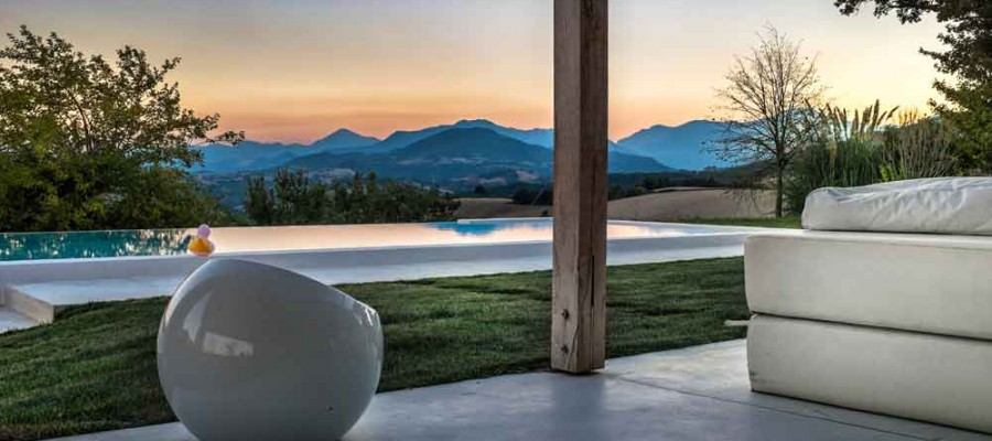 camattei-luxe-design-villa-vakantiehuis-Italië-Toscane-Marche-Locatie-tuin